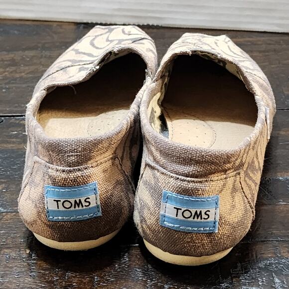 Toms‎ team and brown floral sneakers size 7 - Picture 5 of 6